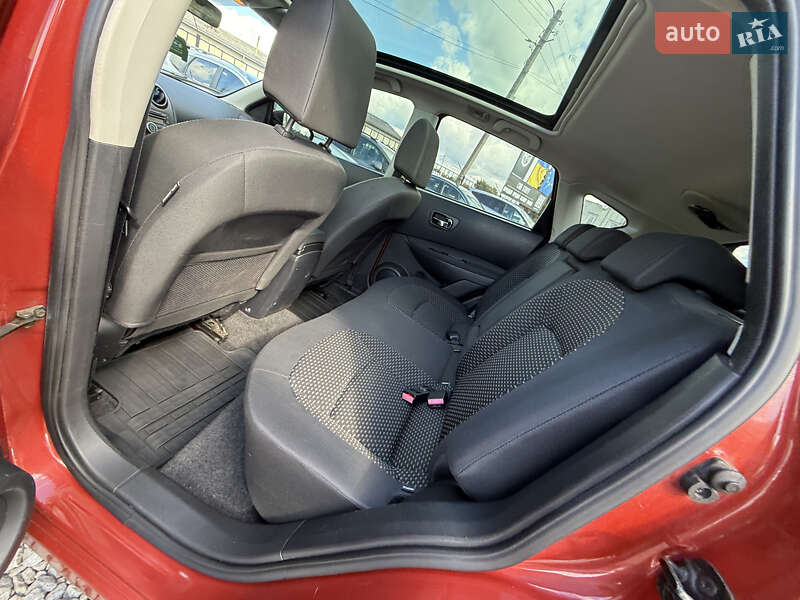 Позашляховик / Кросовер Nissan Qashqai 2008 в Стрию