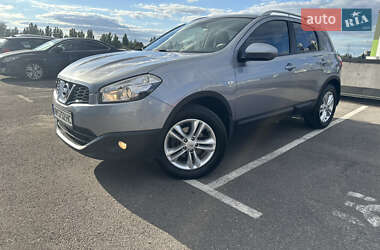 Внедорожник / Кроссовер Nissan Qashqai 2011 в Киеве