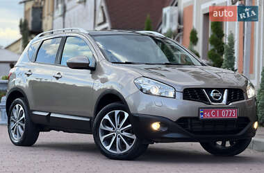 Внедорожник / Кроссовер Nissan Qashqai 2012 в Стрые