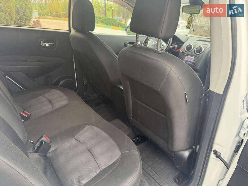 Внедорожник / Кроссовер Nissan Qashqai 2013 в Ивано-Франковске