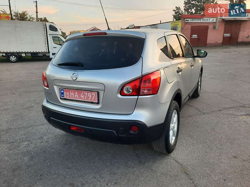 Внедорожник / Кроссовер Nissan Qashqai 2009 в Полтаве