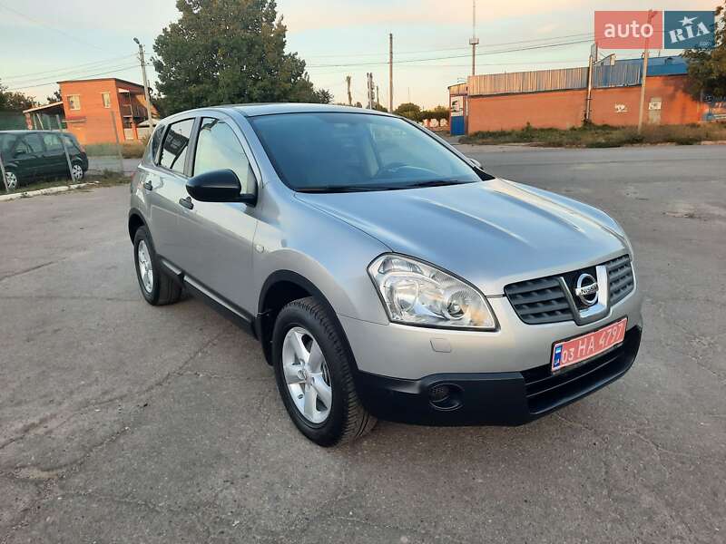 Внедорожник / Кроссовер Nissan Qashqai 2009 в Полтаве