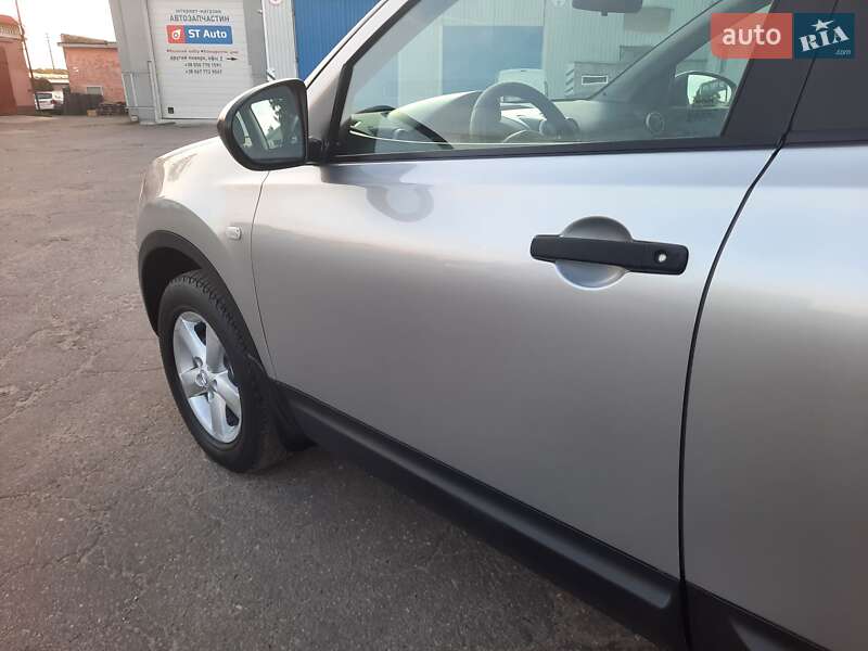 Внедорожник / Кроссовер Nissan Qashqai 2009 в Полтаве