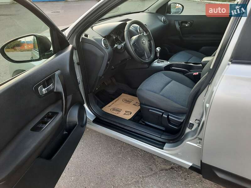 Внедорожник / Кроссовер Nissan Qashqai 2009 в Полтаве