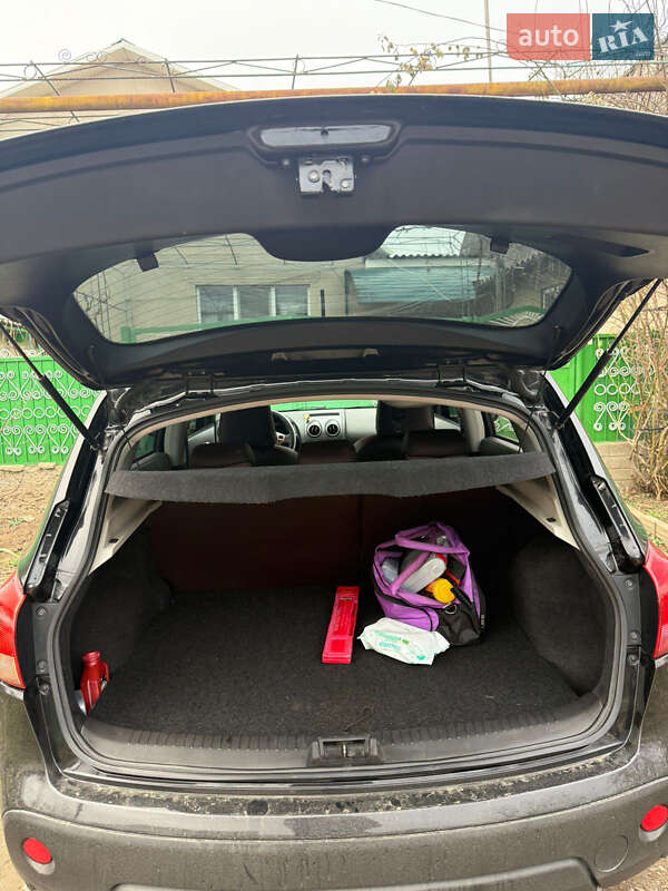 Внедорожник / Кроссовер Nissan Qashqai 2008 в Беляевке