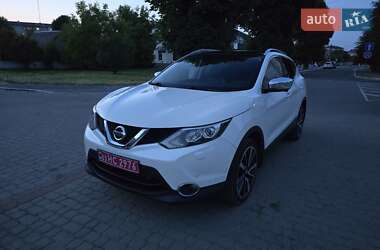Позашляховик / Кросовер Nissan Qashqai 2014 в Радивиліві
