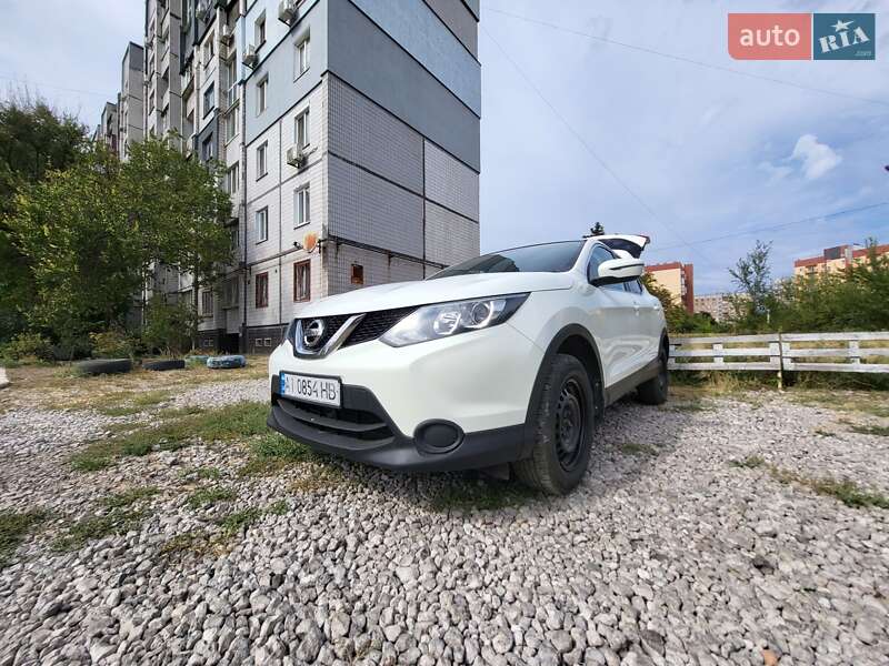 Внедорожник / Кроссовер Nissan Qashqai 2017 в 