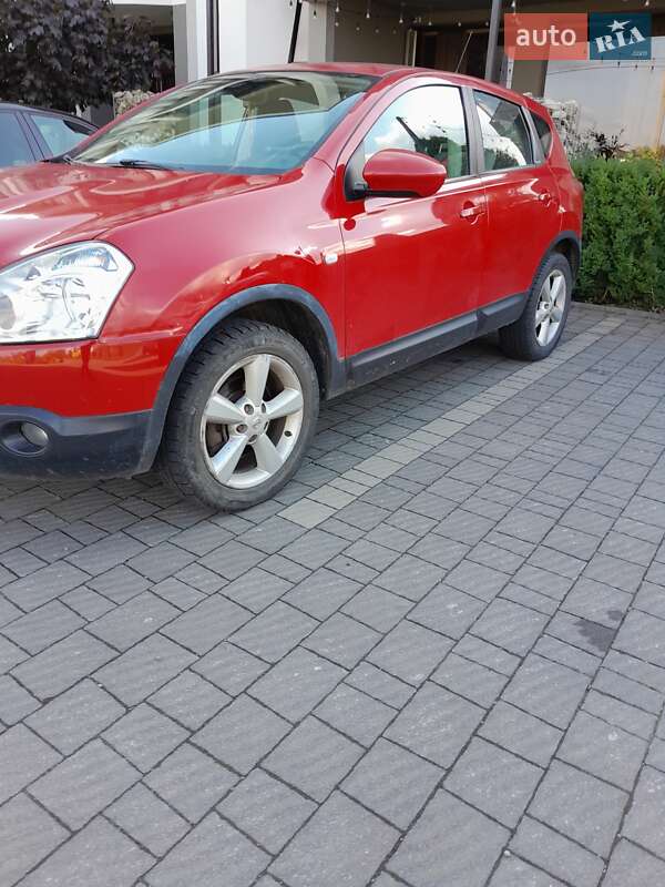Внедорожник / Кроссовер Nissan Qashqai 2009 в Стрые