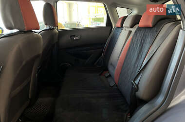 Внедорожник / Кроссовер Nissan Qashqai 2008 в 