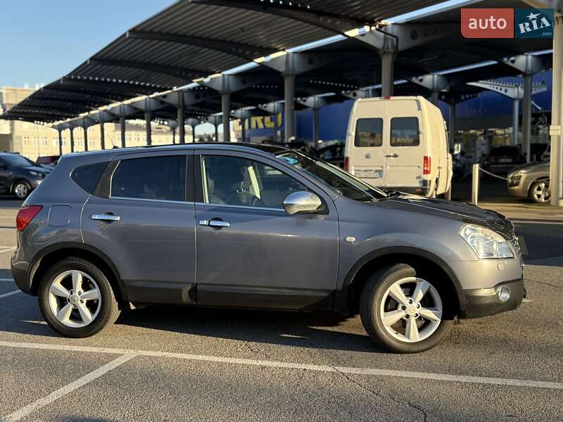 Позашляховик / Кросовер Nissan Qashqai 2008 в Львові