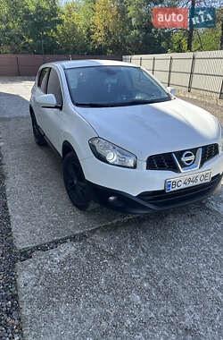 Внедорожник / Кроссовер Nissan Qashqai 2011 в Ивано-Франковске