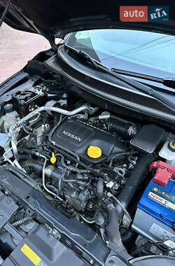 Внедорожник / Кроссовер Nissan Qashqai 2014 в 