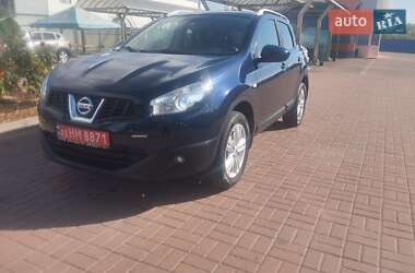 Внедорожник / Кроссовер Nissan Qashqai 2011 в Новых Санжарах