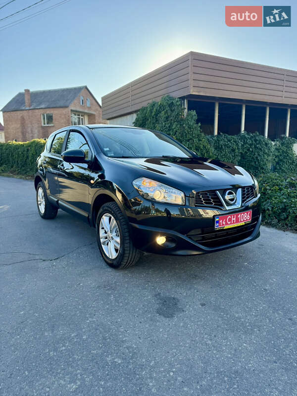 Позашляховик / Кросовер Nissan Qashqai 2012 в Вінниці