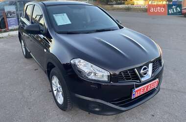 Внедорожник / Кроссовер Nissan Qashqai 2011 в 
