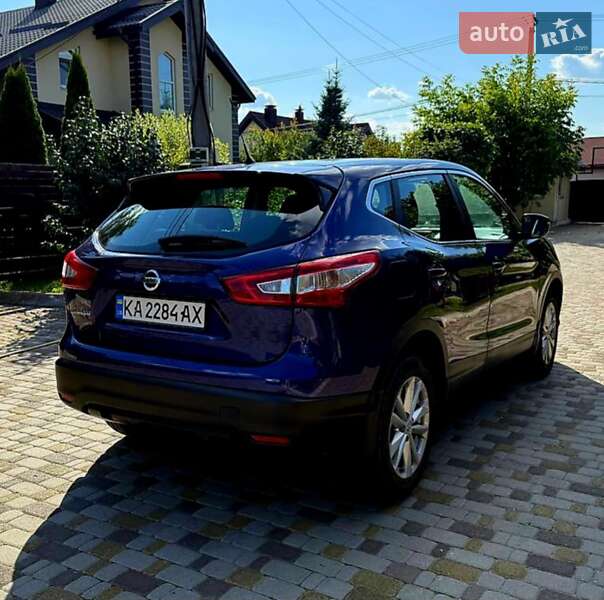 Внедорожник / Кроссовер Nissan Qashqai 2017 в Киеве