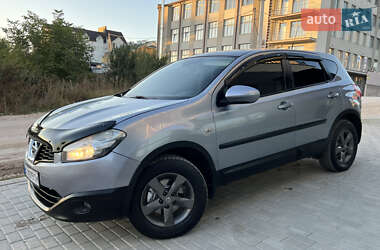 Позашляховик / Кросовер Nissan Qashqai 2012 в Тернополі