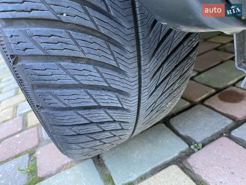 Внедорожник / Кроссовер Nissan Qashqai 2013 в Черновцах