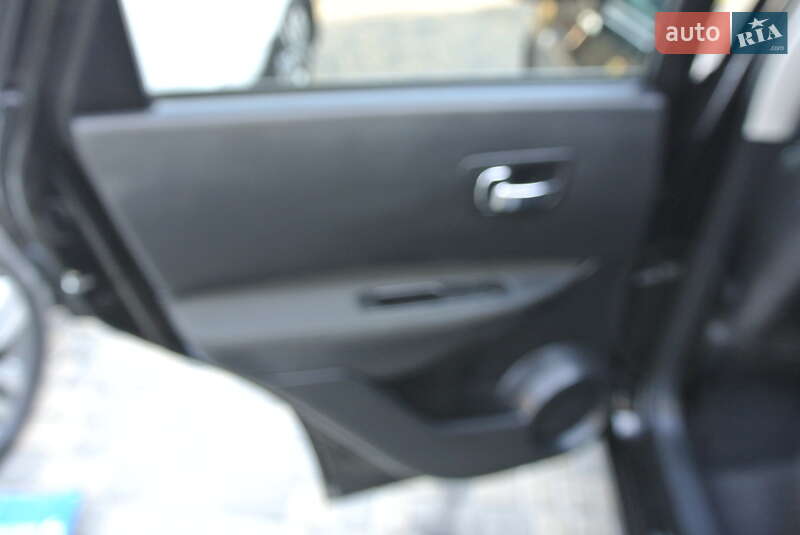 Внедорожник / Кроссовер Nissan Qashqai 2011 в Черновцах фото 15 Внедорожник / Кроссовер Nissan Qashqai 2011 в Черновцах