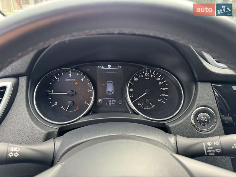 Внедорожник / Кроссовер Nissan Qashqai 2020 в Киеве