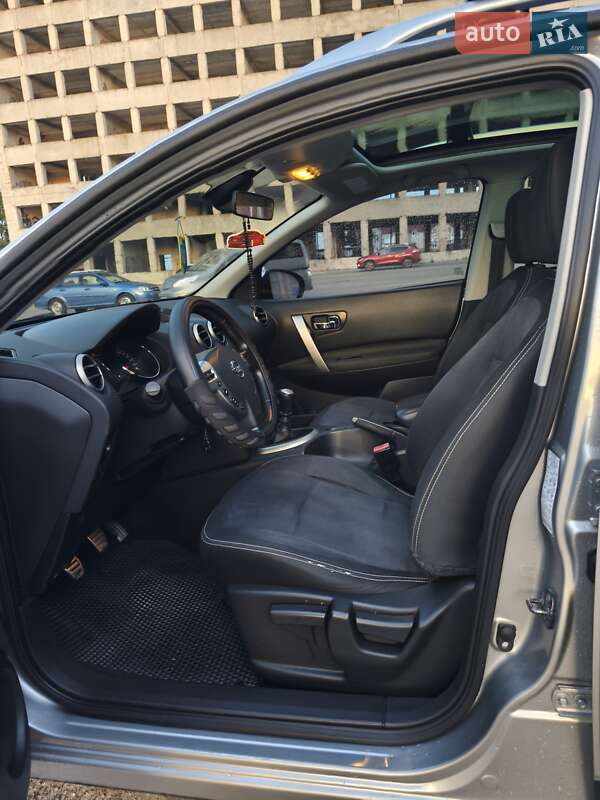 Внедорожник / Кроссовер Nissan Qashqai 2010 в Тернополе фото 16 Внедорожник / Кроссовер Nissan Qashqai 2010 в Тернополе