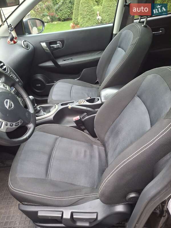 Внедорожник / Кроссовер Nissan Qashqai 2011 в Ровно