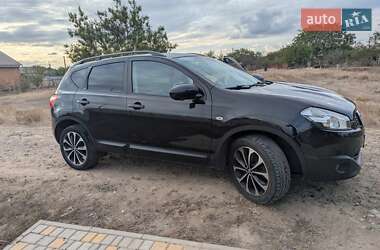 Внедорожник / Кроссовер Nissan Qashqai 2013 в Белгороде-Днестровском
