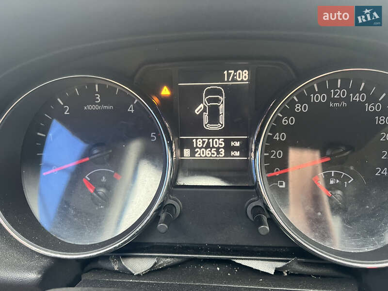 Внедорожник / Кроссовер Nissan Qashqai 2012 в Хмельницком