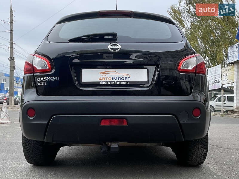 Позашляховик / Кросовер Nissan Qashqai 2011 в Сумах