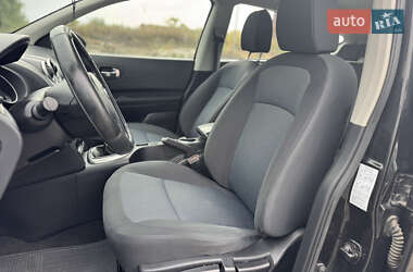 Внедорожник / Кроссовер Nissan Qashqai 2013 в 