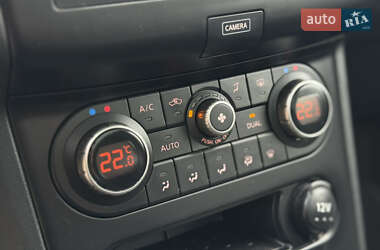Внедорожник / Кроссовер Nissan Qashqai 2012 в 
