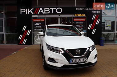 Позашляховик / Кросовер Nissan Qashqai 2018 в Львові