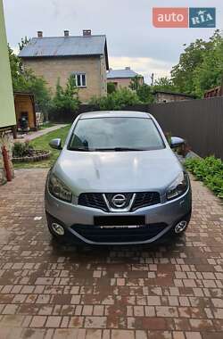 Внедорожник / Кроссовер Nissan Qashqai 2013 в Ровно