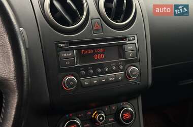 Внедорожник / Кроссовер Nissan Qashqai 2011 в 