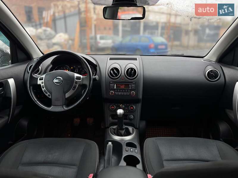 Внедорожник / Кроссовер Nissan Qashqai 2011 в Киеве