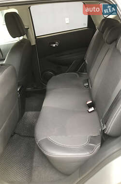 Внедорожник / Кроссовер Nissan Qashqai 2011 в 