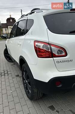 Внедорожник / Кроссовер Nissan Qashqai 2013 в 