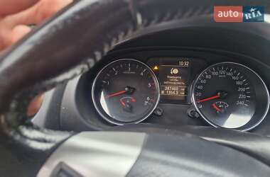 Внедорожник / Кроссовер Nissan Qashqai 2012 в 