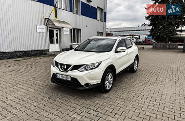 Внедорожник / Кроссовер Nissan Qashqai 2014 в 