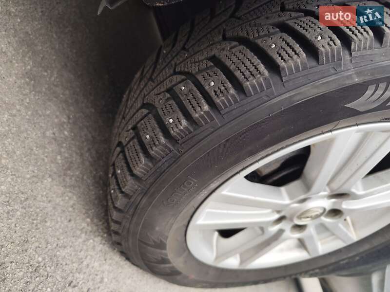 Внедорожник / Кроссовер Nissan Qashqai 2012 в Звягеле