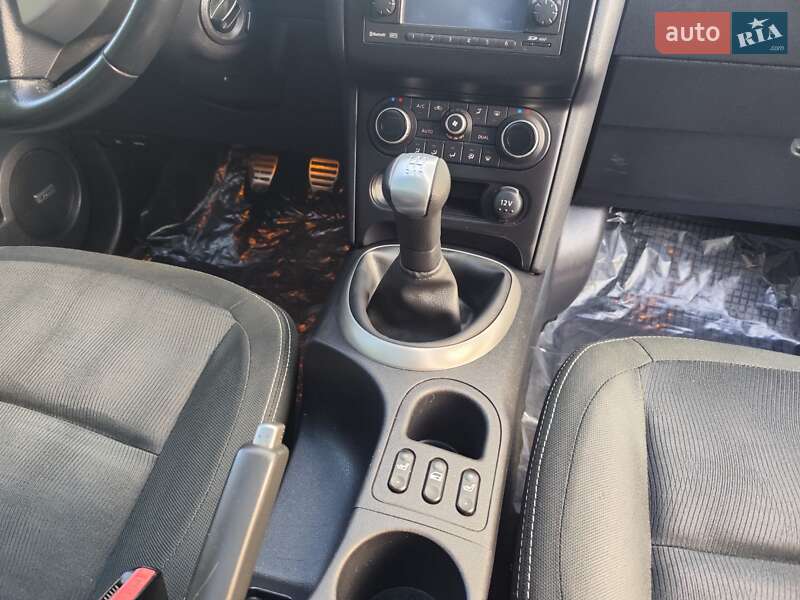 Внедорожник / Кроссовер Nissan Qashqai 2012 в Звягеле