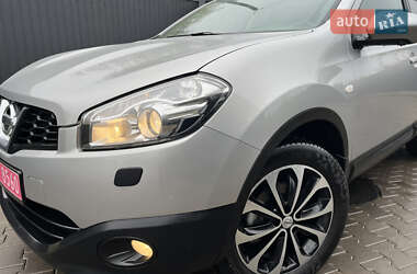 Внедорожник / Кроссовер Nissan Qashqai 2013 в 