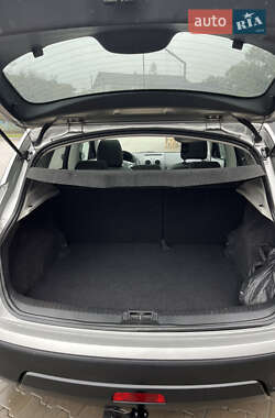 Внедорожник / Кроссовер Nissan Qashqai 2013 в 