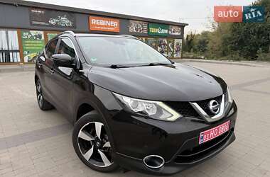 Внедорожник / Кроссовер Nissan Qashqai 2015 в Ковеле