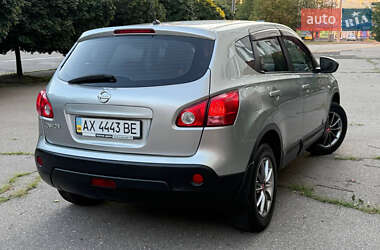 Внедорожник / Кроссовер Nissan Qashqai 2008 в 