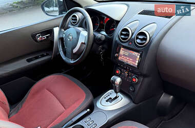 Внедорожник / Кроссовер Nissan Qashqai 2008 в 