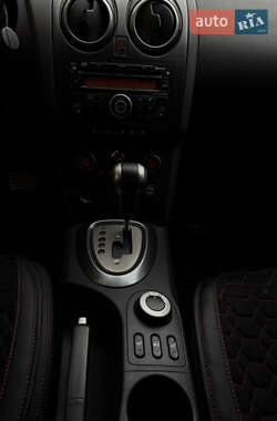 Внедорожник / Кроссовер Nissan Qashqai 2008 в 