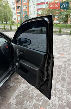Внедорожник / Кроссовер Nissan Qashqai 2008 в 