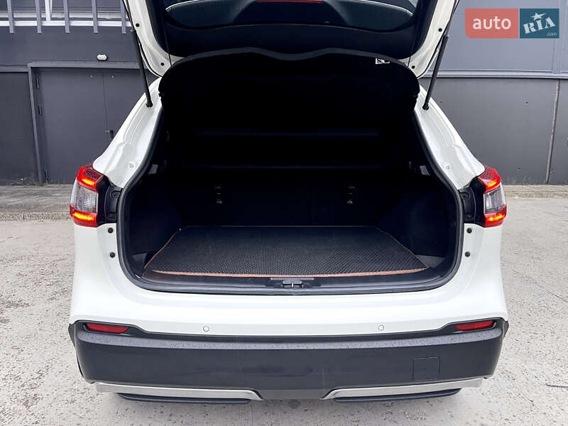 Позашляховик / Кросовер Nissan Qashqai 2018 в Києві фото 27 Позашляховик / Кросовер Nissan Qashqai 2018 в Києві