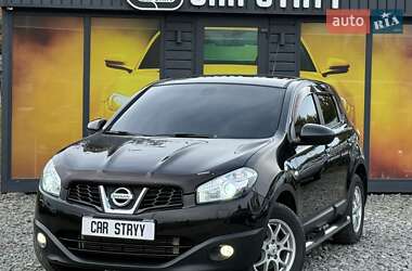Позашляховик / Кросовер Nissan Qashqai 2011 в Стрию